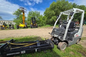 2014 Unicarrier CF50  LP Forklift - For Parts or Repair