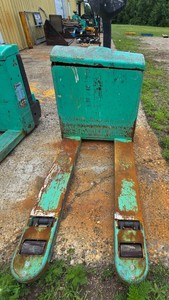 2017 Mitsubishi PW23 Electric Pallet Jack