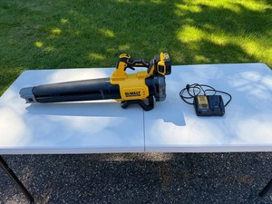 Cordless Leaf Blower - DeWalt DCBL722 20V XR Brushless