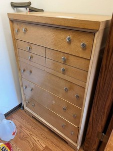 Oak Dresser 48 X 19 X 32 14 in