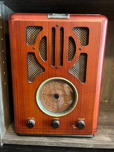 Vintage Classic Radio - Living Solutions Collectors Edition Model 840100
