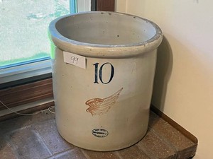 Vintage Crock - Red Wing 10 Stoneware Planter