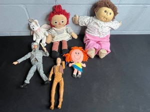 Vintage Plush and Action Figure Mixed Lot - Johnny West (broken arm), GI Joe, Ty Beanie Babies Halo, Raggedy Ann, Cabbage Patch Doll
