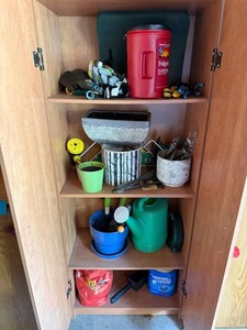 Garden Tools, Planters & Watering Can Mixed Lot