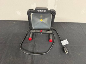Work Light - Husky LED 500W Equivalent AC 120V 11A DC 5V 2.1A