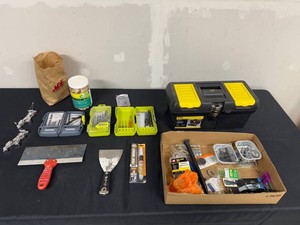 Tool Lot - Stanley 16in Series 2000 Toolbox & Assorted Hardware