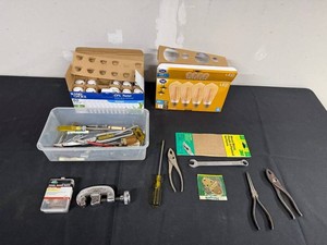 Household Hardware Tools & Light Bulbs Mixed Lot