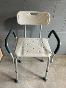 Shower Chair With Arms and Back HD-PE Seat