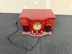 Vintage Compact Disc Player Emerson NR51RW Wood Cabinet Radio