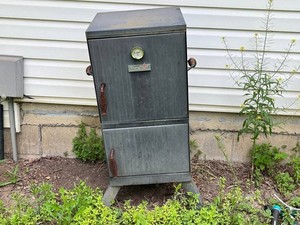Vertical Smoker Char-Broil Charcoal Cabinet Smoker
