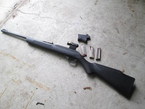 .22 Marlin rifle with 3 magazines, ...