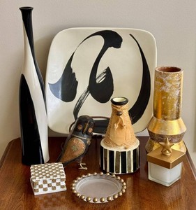 DN - Home Decor Mixed Lot Hand-Painted California Wall Plate & Accent Vases