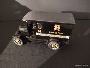 Danbury Mint 1925 U.S. Mail Truck