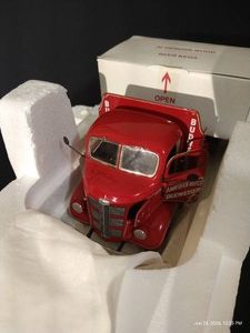 Danbury Mint 1938 Budweiser Delivery Truck