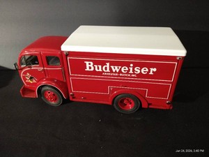 Danbury Mint 1955 Budweiser Delivery Truck