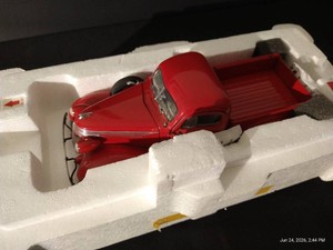 Danbury Mint 1937 Studebaker Pickup
