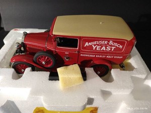 Danbury Mint 1931 Budweiser Delivery Truck