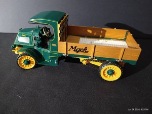 Franklin Mint 1916 Mack AC Bulldog