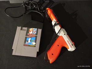 NES MarioDuck Hunt  Orange Zapper Gun