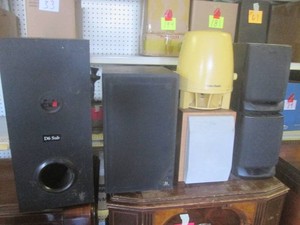 (EW7) Assorted Speakers...