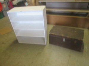 (RMC) Vintage Wood Shelf and Wood C...