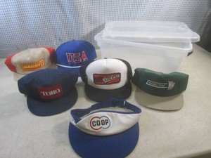 (EW5) Assorted Caps in Small Tote w...