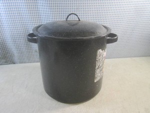(CS) Stock Pot with Lid 10 H x 11...