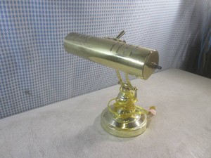 (CS) Brass Colored Desk Lamp ...