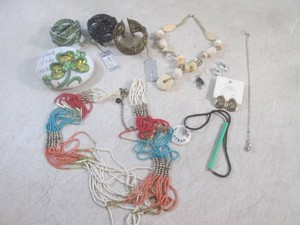 (BSB) Assorted Costume Jewelry...
