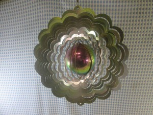 (H-2) Metal Wind Spinner with Rainb...