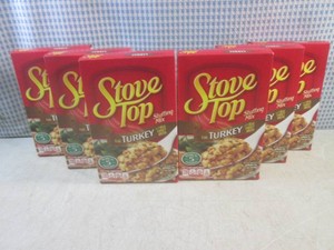 (B-4) 6 Boxes of Turkey Stove Top S...