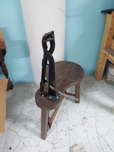 Antique Saddler Stitching Horse Bench Leather Sewing Clam Tool