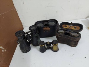 Lot Including 4 Antique Binoculars Opera Glasses & 2 Cases
