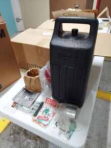 Coleman Dual Fuel Lantern 285-700 w Case Globe Manual Accessories