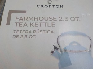 Farmhouse 2.3 qt TeaKettle...
