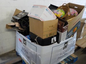 Pallet of New Overstock and Unclaim...