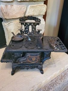 Vintage Crescent Miniature Cast Iron Wood Stove Salesmans Sample