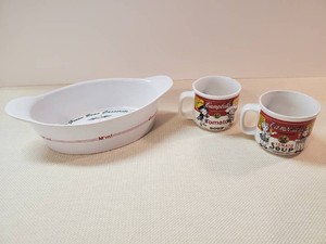 2 Vintage Campbells Soup Mugs and Green Bean Casserole Dish with Recipe