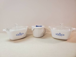 3 Corning Ware Dishes with Lids