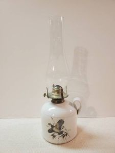 Beautiful highly Collectible Delano Studios 1961 Oil Lamp