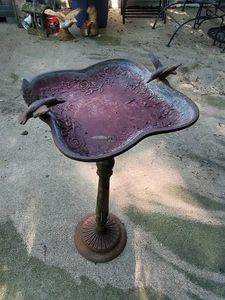 Gorgeous Cast Iron Hummingbird Bird bath