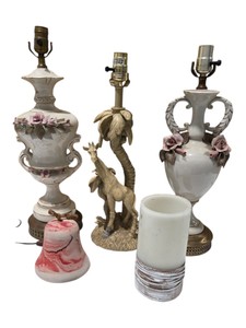 Lamp & Decor Lot  Giraffe Palm Tree Lamp, Porcelain Floral Lamps & Candle