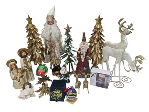 Mixed Christmas Dcor Lot  Santa Figures, Reindeer, Trees, Nativity, Ornament & String Lights