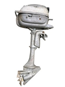 Vintage Evinrude Outboard Boat Motor  PartsRepair  Untested
