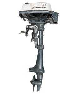 Vintage Johnson 2R71A Outboard Boat Motor  PartsRepair  Untested