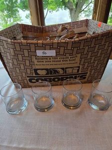 20 Drinking Glasses