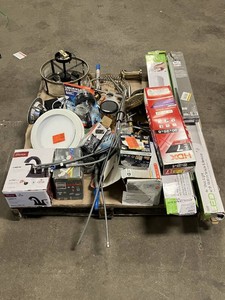Massive Pallet of Brand Name Misc Faucets, Showers, Fixtures, Towel Bars, Bathroom Fans, Ceiling Fans, Lights, and More Parts Only (Lot Great for eBay Sellers) (Internal lot #52)