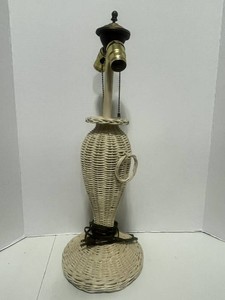 Vintage Boho Wicker Table Lamp Great Condition