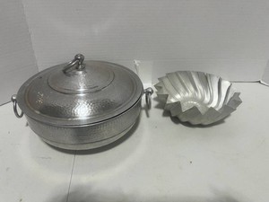 Vintage Aluminum Lidded Pot and Jello Mold
