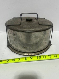 Vintage Metal Cake Carrier